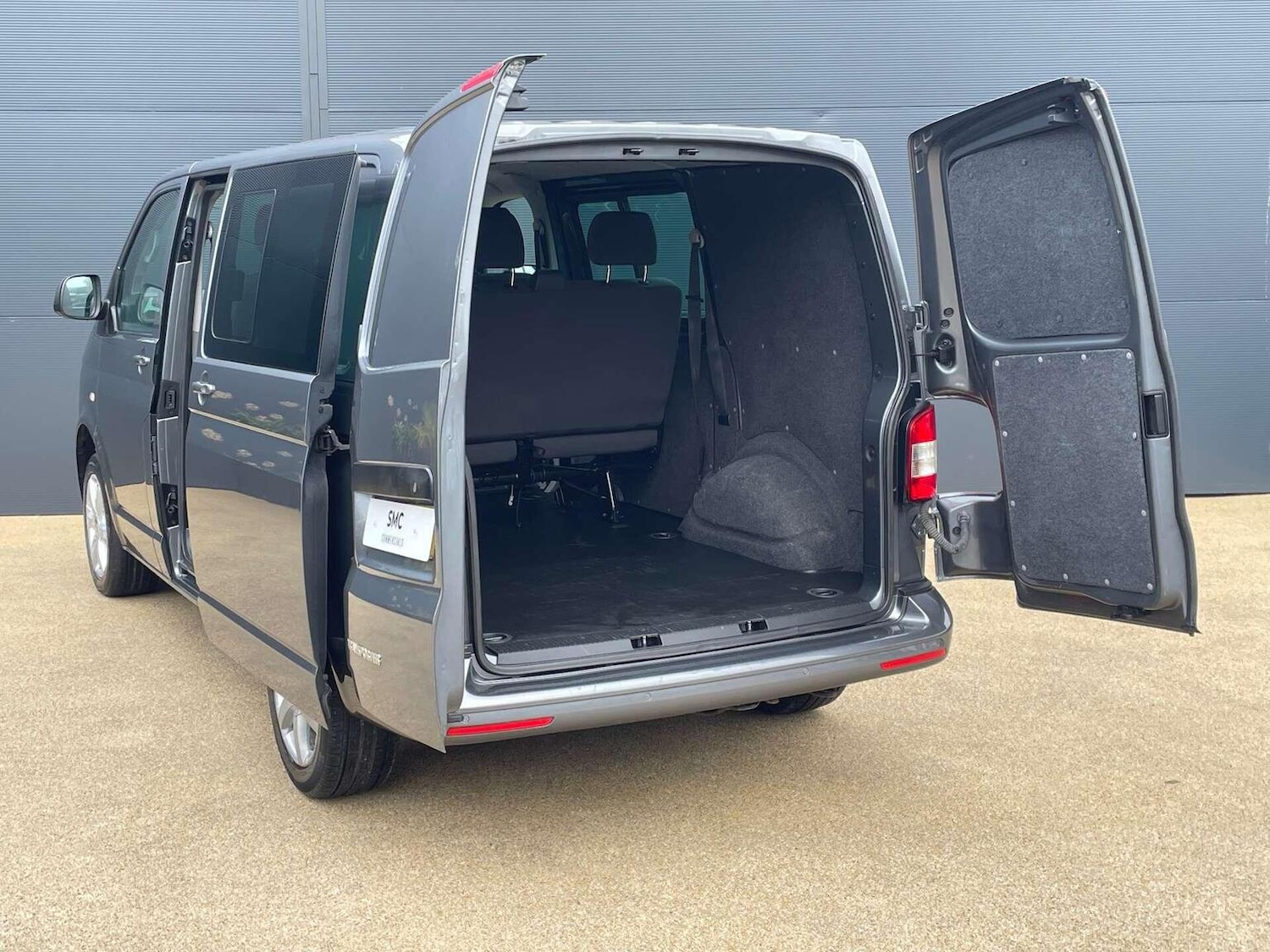 Used Volkswagen Transporter 2015 for sale - 76427962: Photo 10