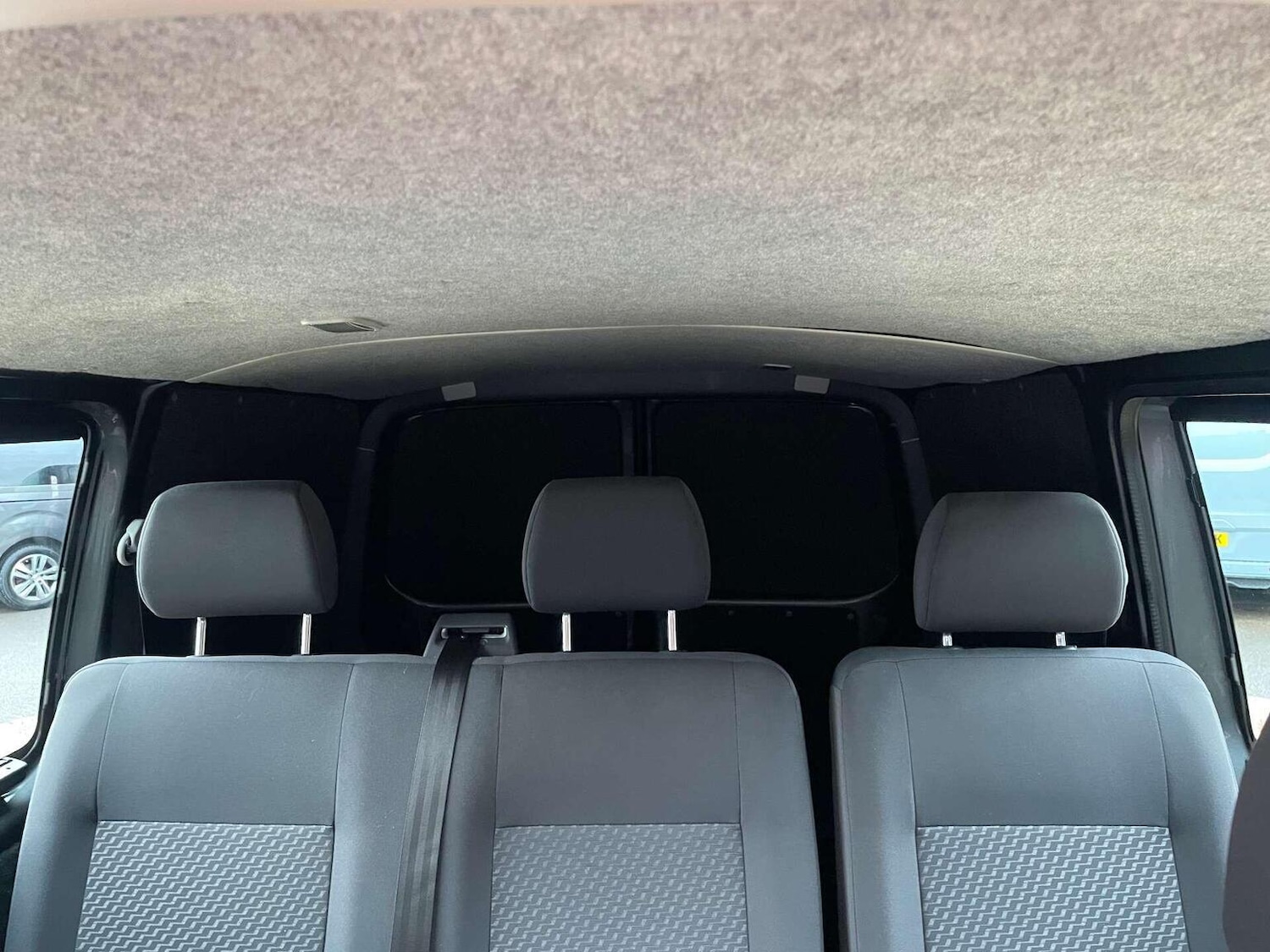 Used Volkswagen Transporter 2015 for sale - 76427962: Photo 24