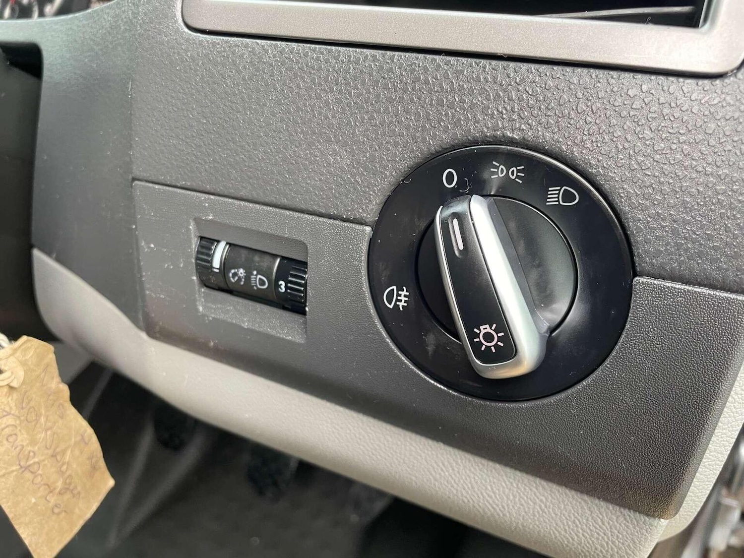 Used Volkswagen Transporter 2015 for sale - 76427962: Photo 25