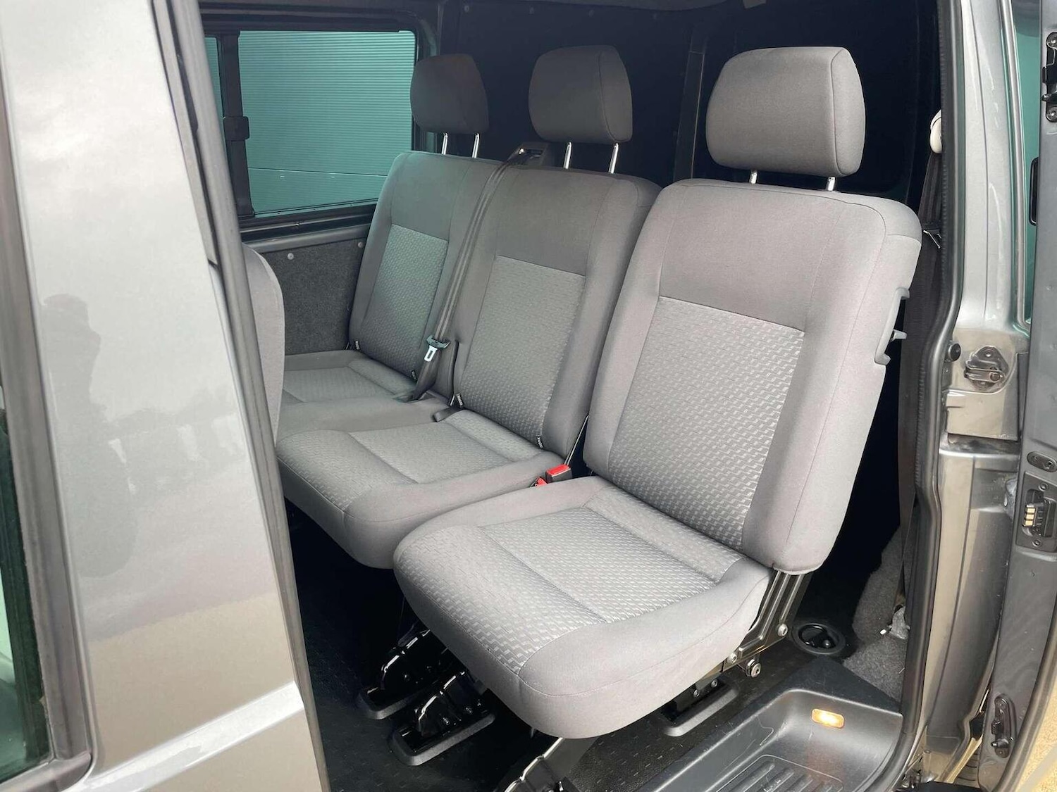 Used Volkswagen Transporter 2015 for sale - 76427962: Photo 6