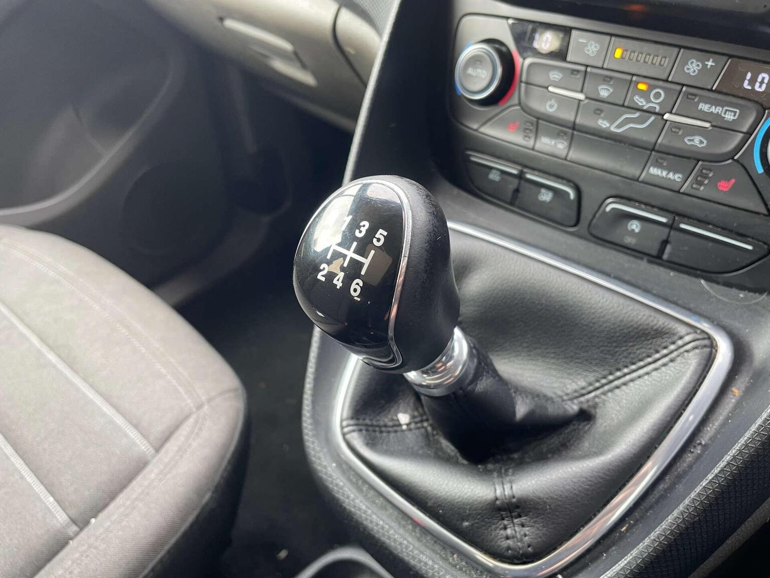 Used Ford Grand Tourneo Connect 2021 for sale - 76427964: Photo 34