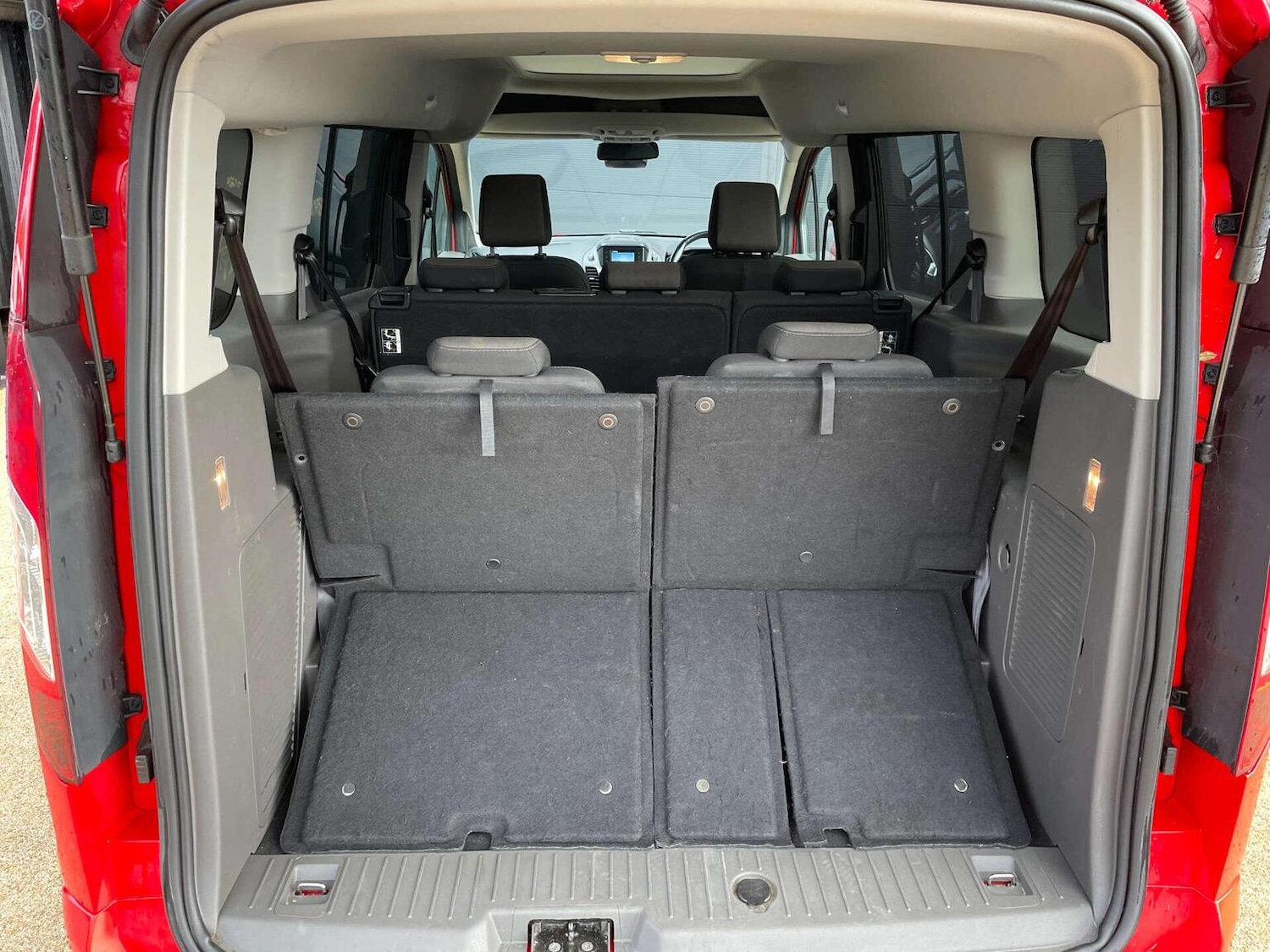 Used Ford Grand Tourneo Connect 2021 for sale - 76427964: Photo 44