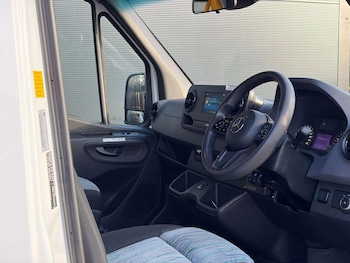 Used Mercedes-Benz Sprinter 2019 for sale - 77350115: Photo