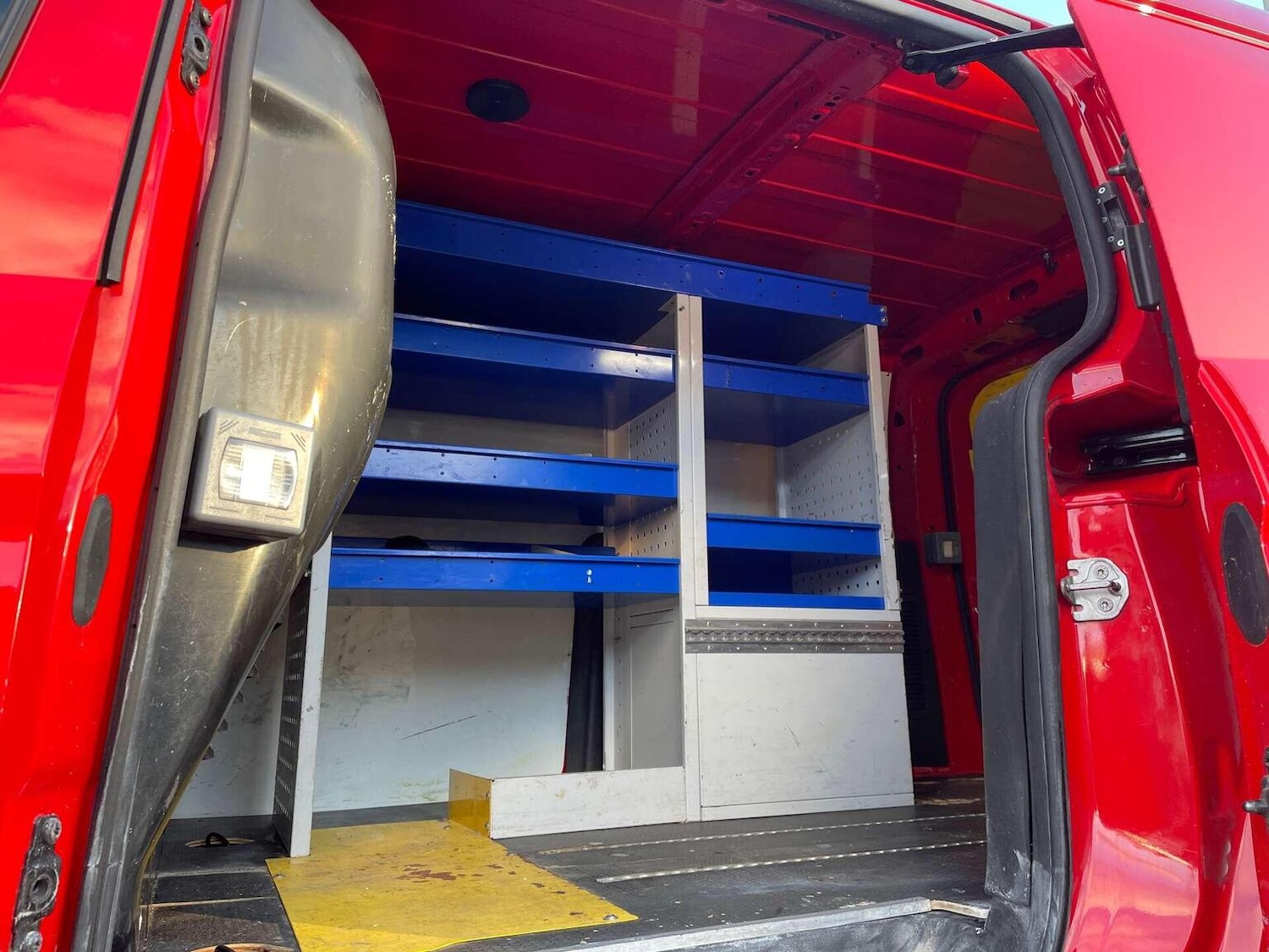 Used Ford Transit Connect 2017 for sale - 76637430: Photo 13