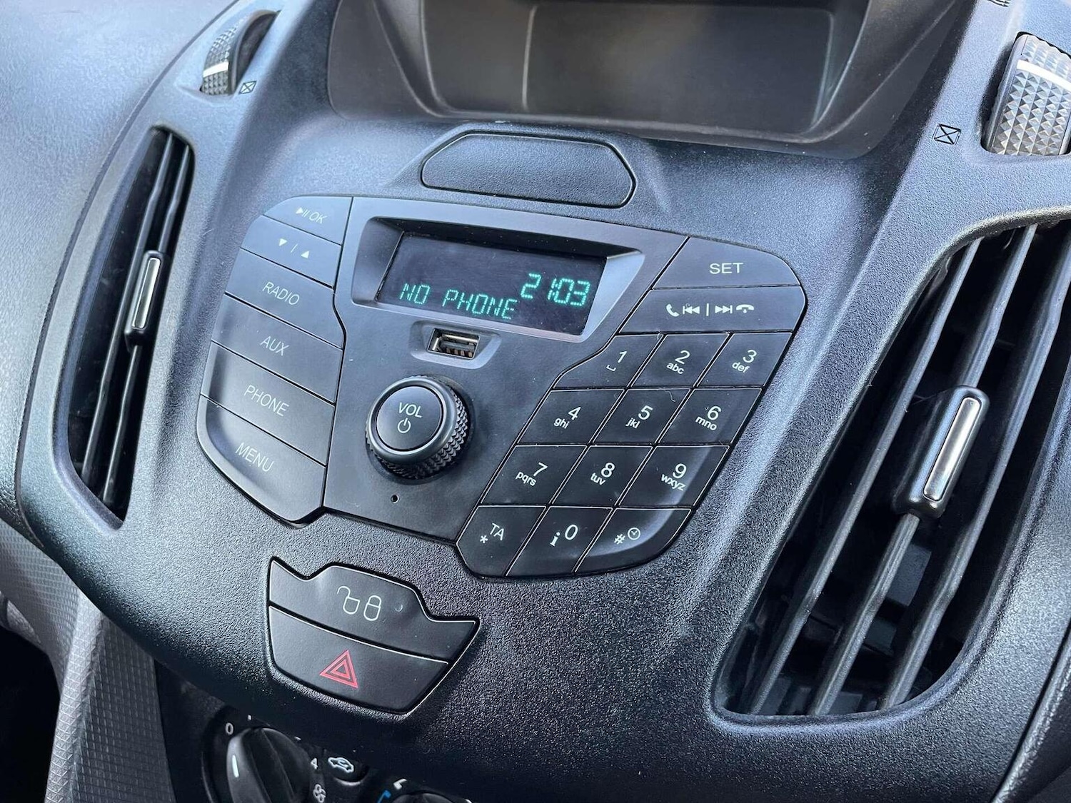 Used Ford Transit Connect 2017 for sale - 76637430: Photo 34