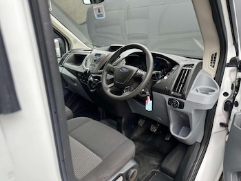 Used Ford Transit 2019 for sale - 77650053: Photo