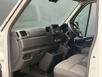 Used Renault Master 2023 for sale - 78571562: Photo