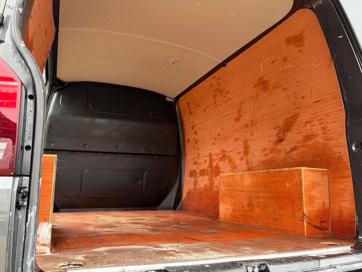 Used Volkswagen Transporter 2024 for sale - 77409555: Photo 15