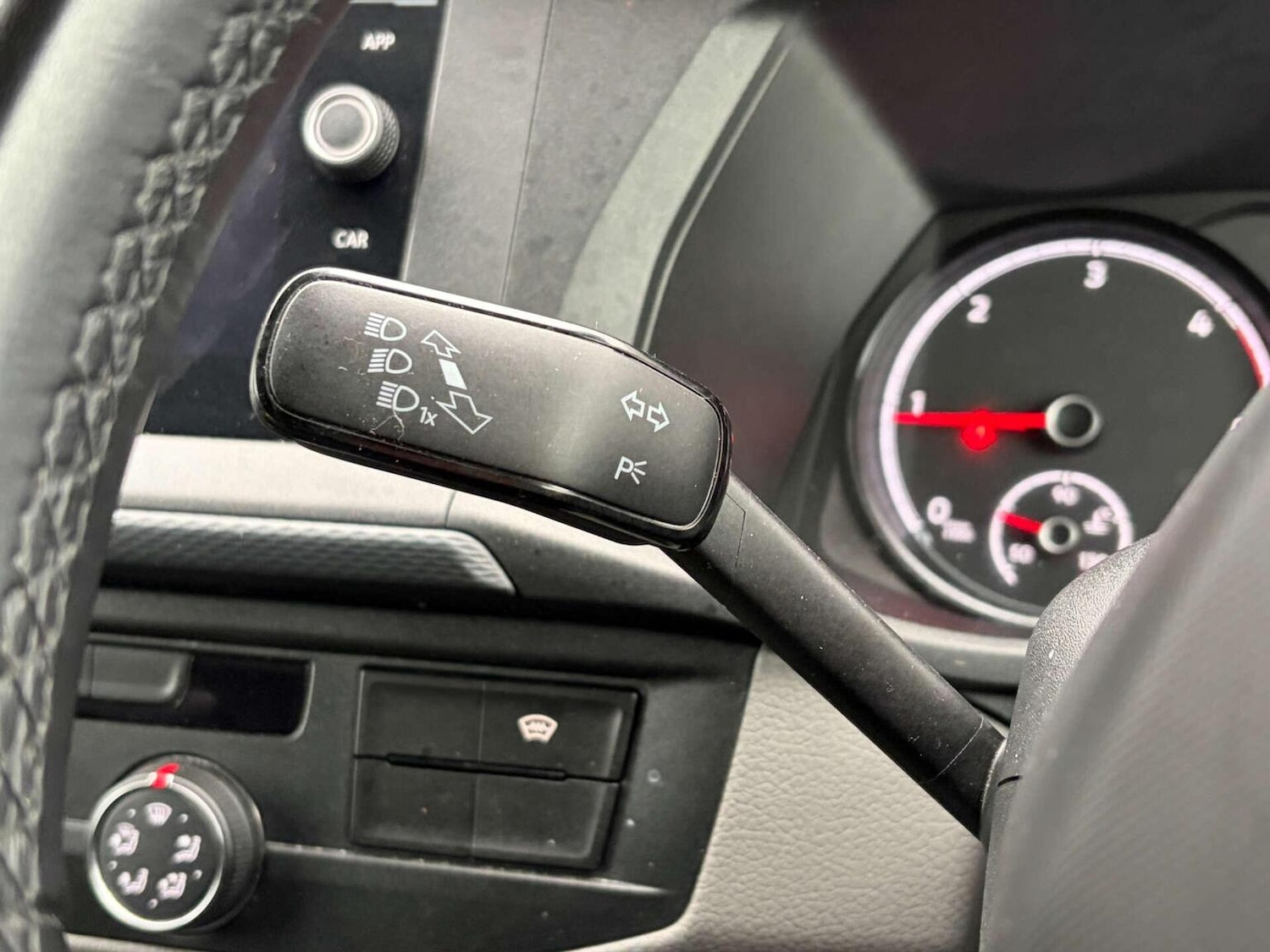 Used Volkswagen Transporter 2024 for sale - 77409555: Photo 32