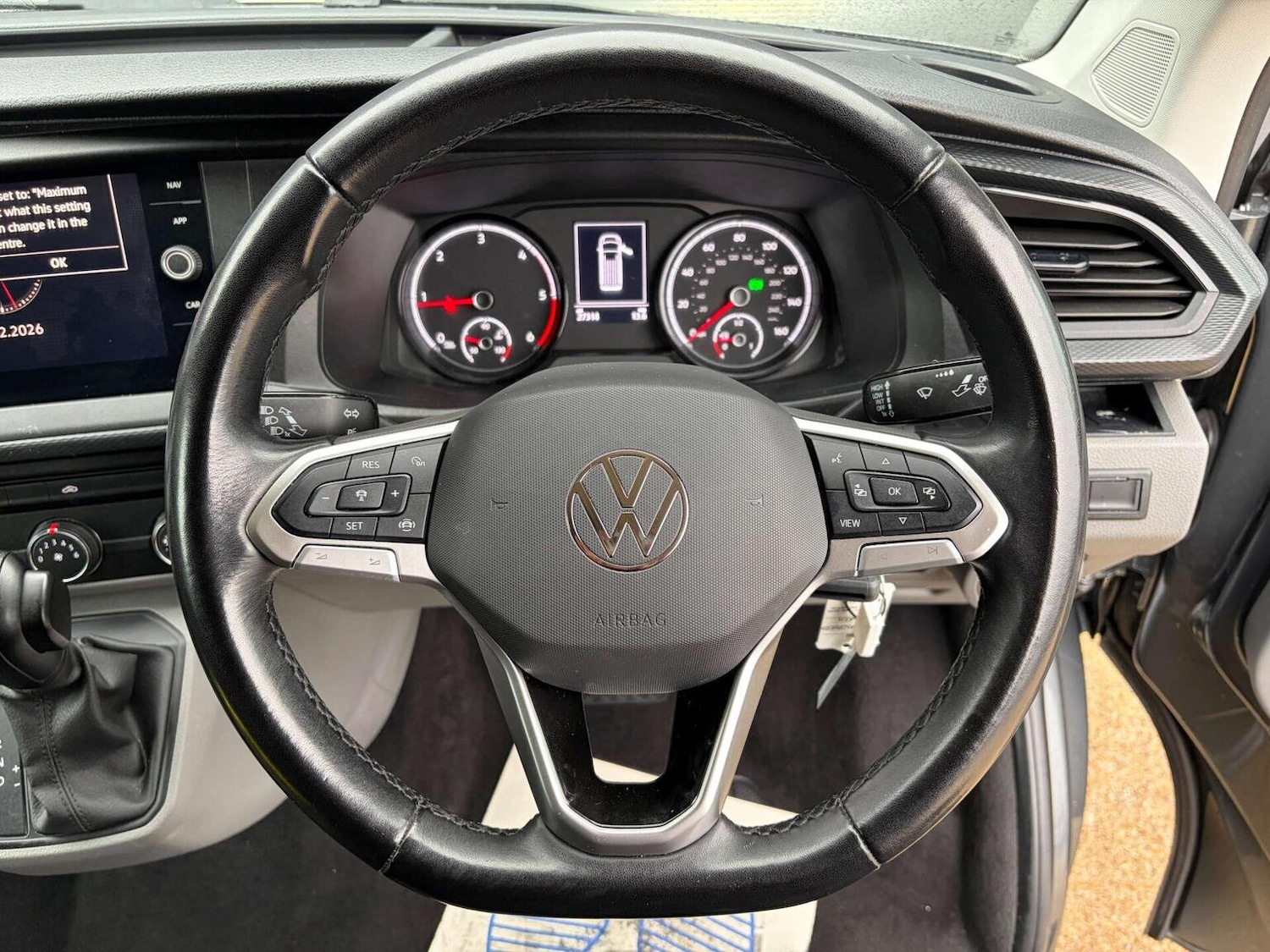 Used Volkswagen Transporter 2024 for sale - 77409555: Photo 37