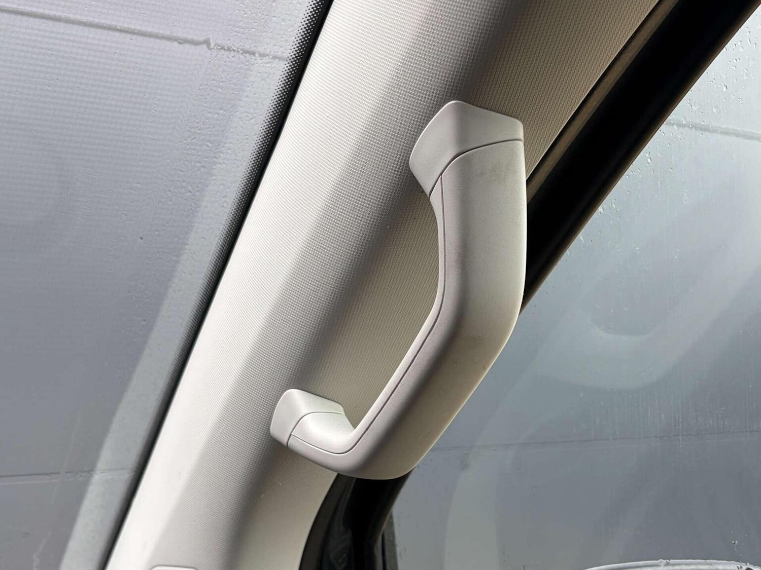 Used Volkswagen Transporter 2024 for sale - 77409555: Photo 38