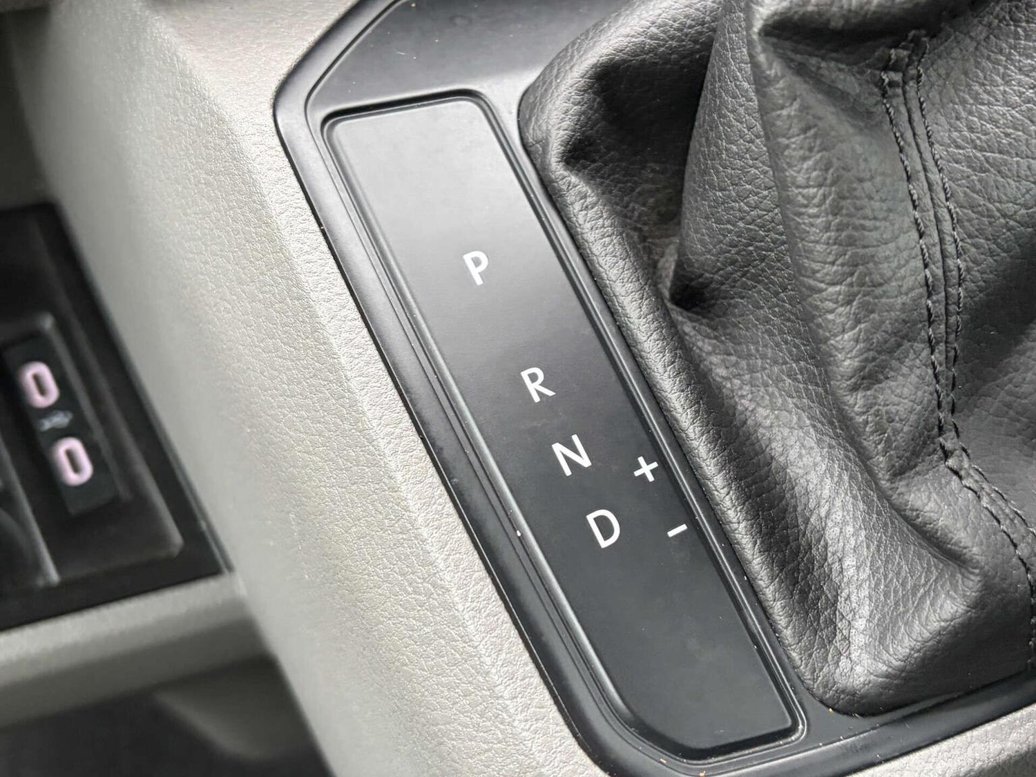 Used Volkswagen Transporter 2024 for sale - 77409555: Photo 40