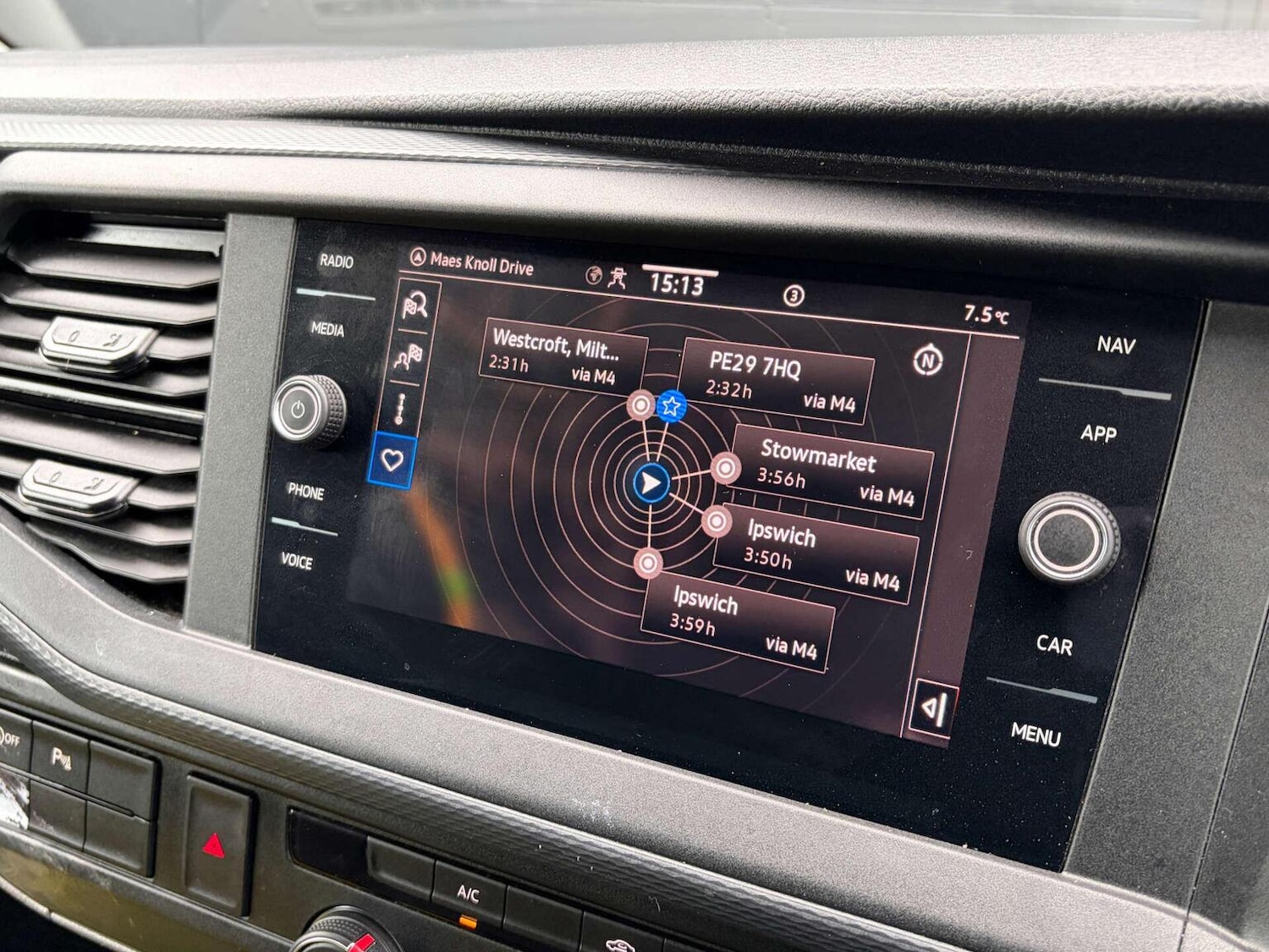 Used Volkswagen Transporter 2024 for sale - 77409555: Photo 52