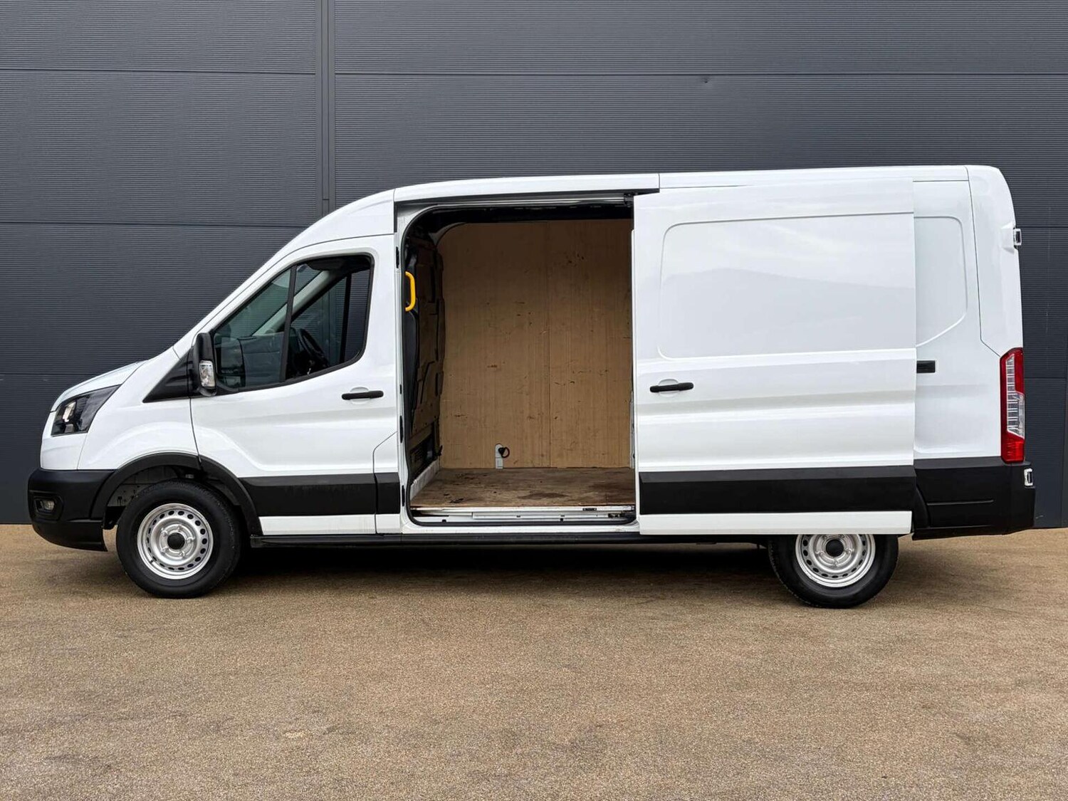 Used Ford Transit 2024 for sale - 78064166: Photo 13