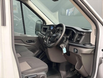 Used Ford Transit 2024 for sale - 78064166: Photo