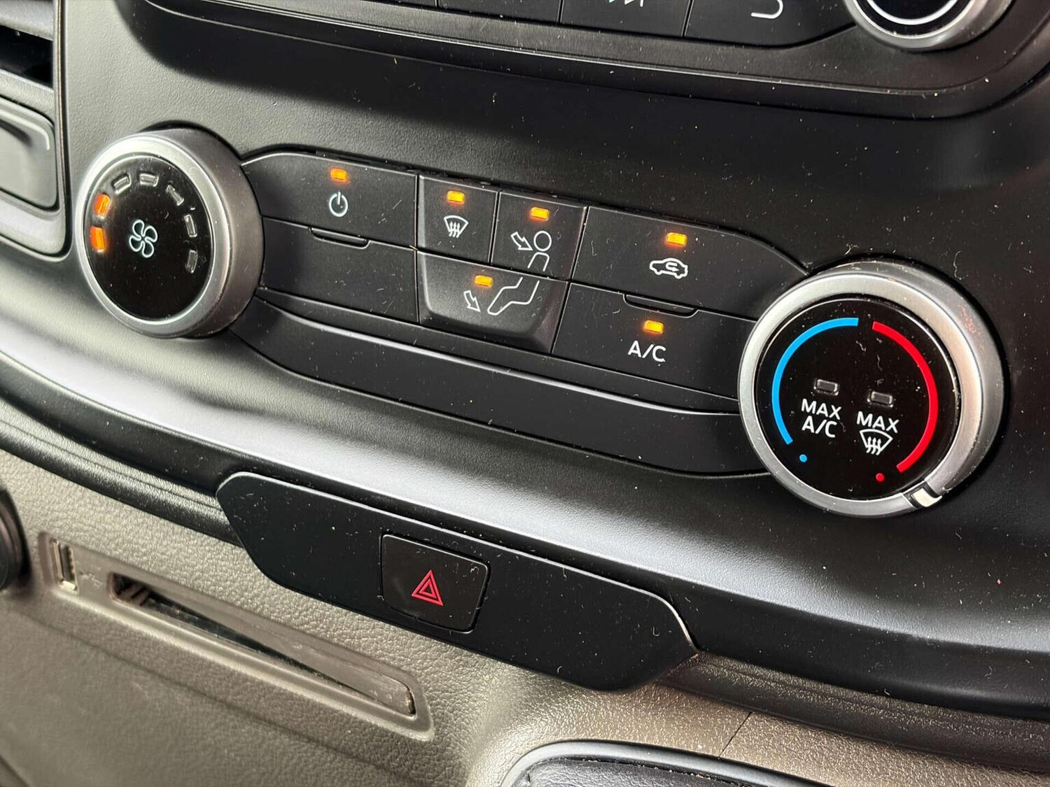 Used Ford Transit 2024 for sale - 78064166: Photo 40