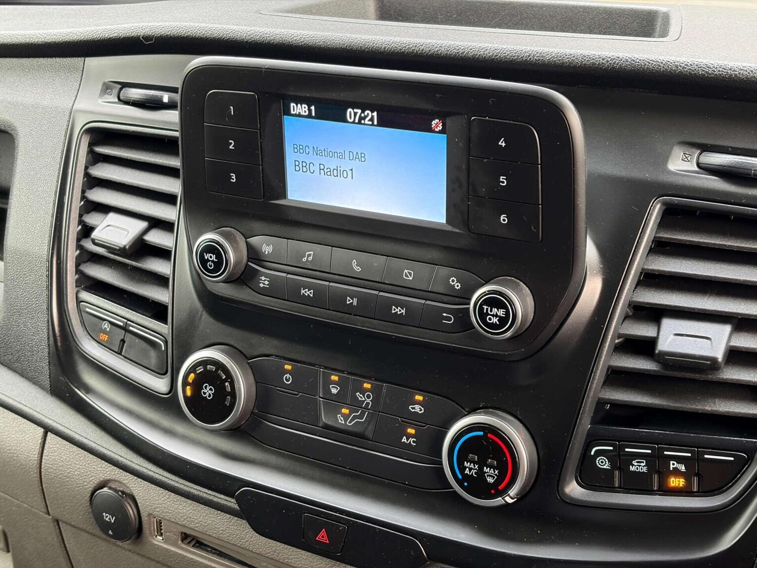 Used Ford Transit 2024 for sale - 78064166: Photo 41