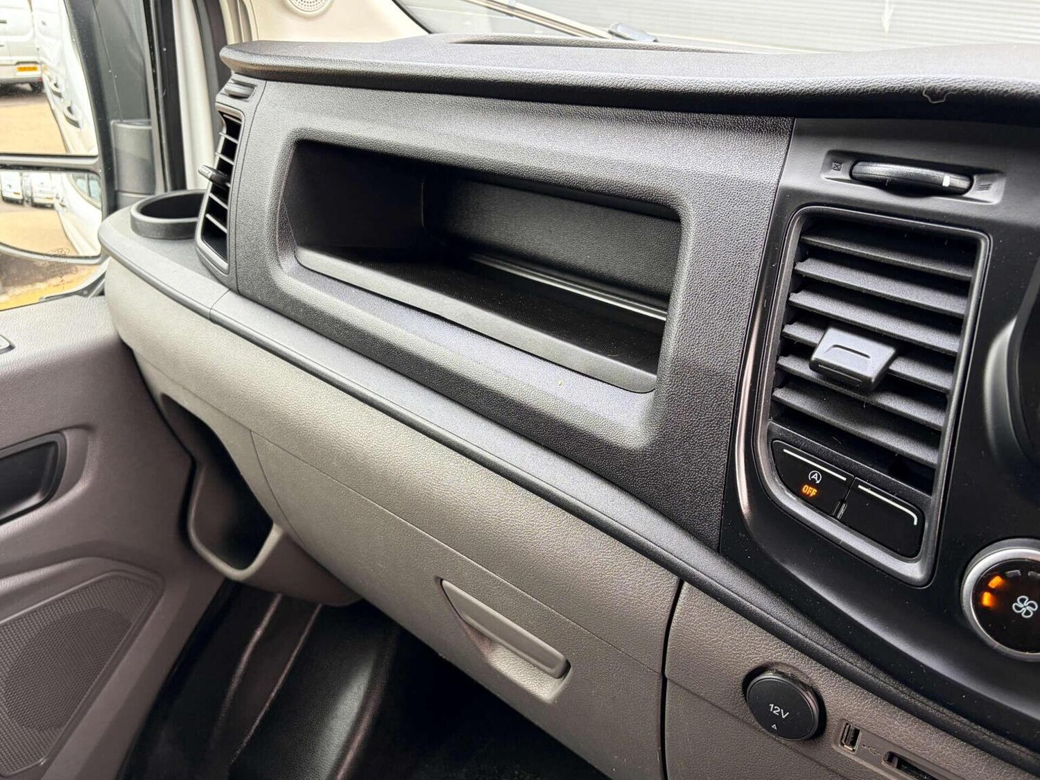 Used Ford Transit 2024 for sale - 78064166: Photo 48