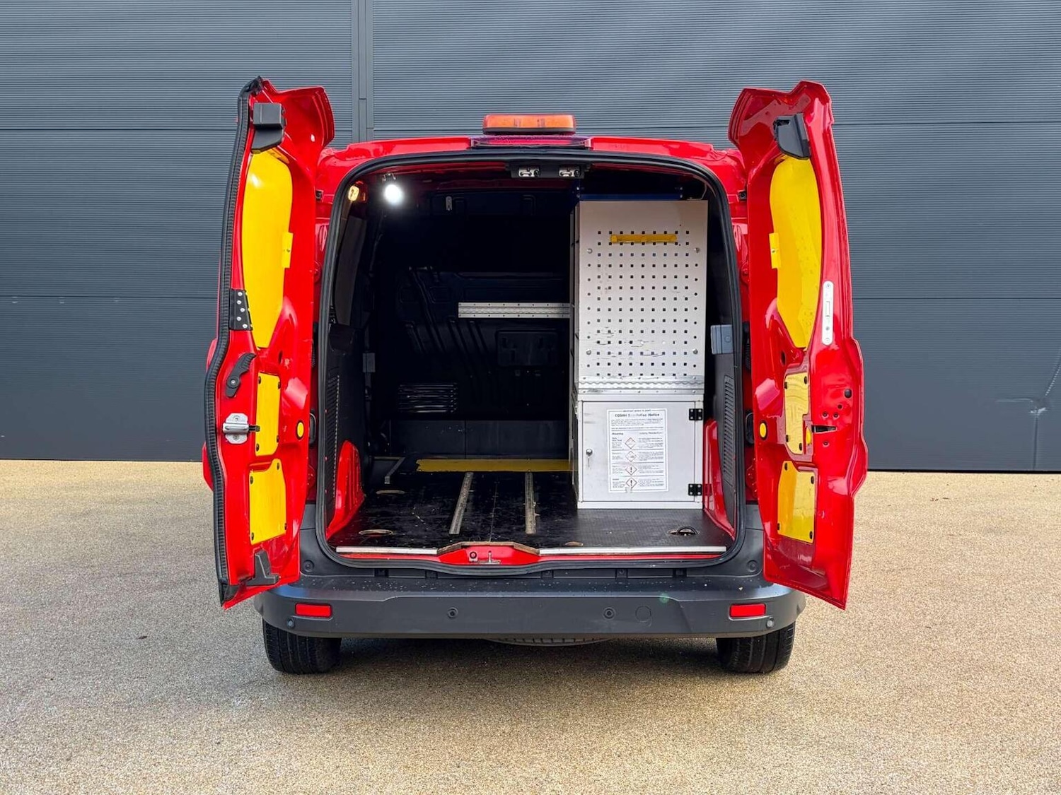 Used Ford Transit Connect 2017 for sale - 77045387: Photo 10