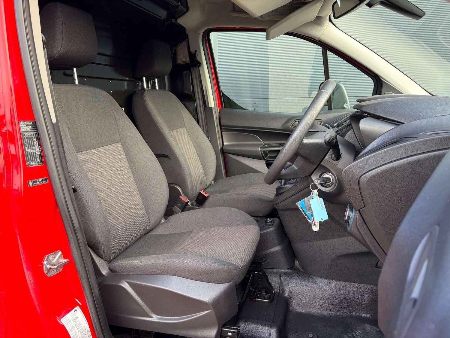 Used Ford Transit Connect 2017 for sale - 77045387: Photo 17