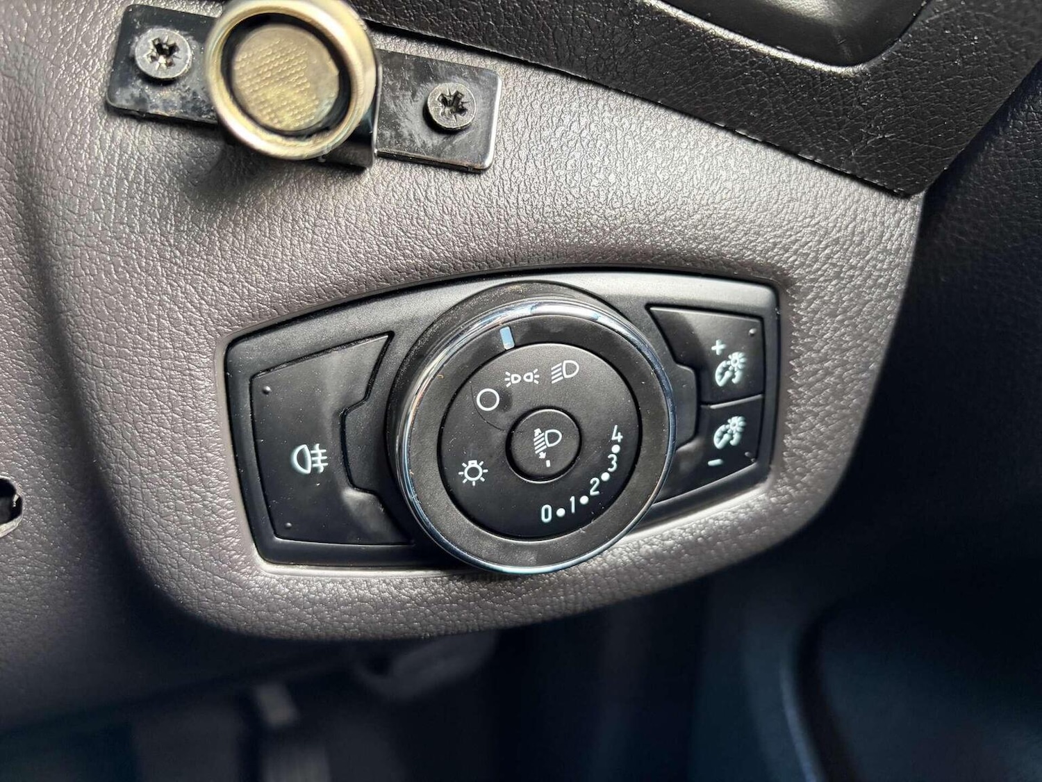 Used Ford Transit Connect 2017 for sale - 77045387: Photo 22