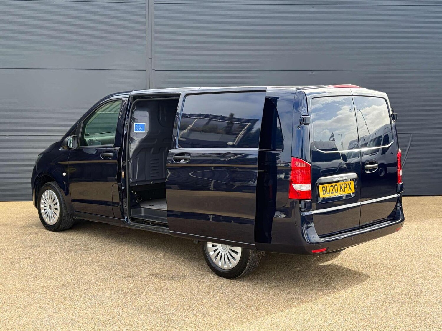 Used Mercedes-Benz Vito 2020 for sale - 78112086: Photo 16