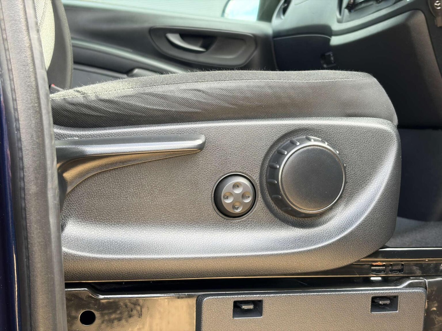 Used Mercedes-Benz Vito 2020 for sale - 78112086: Photo 31