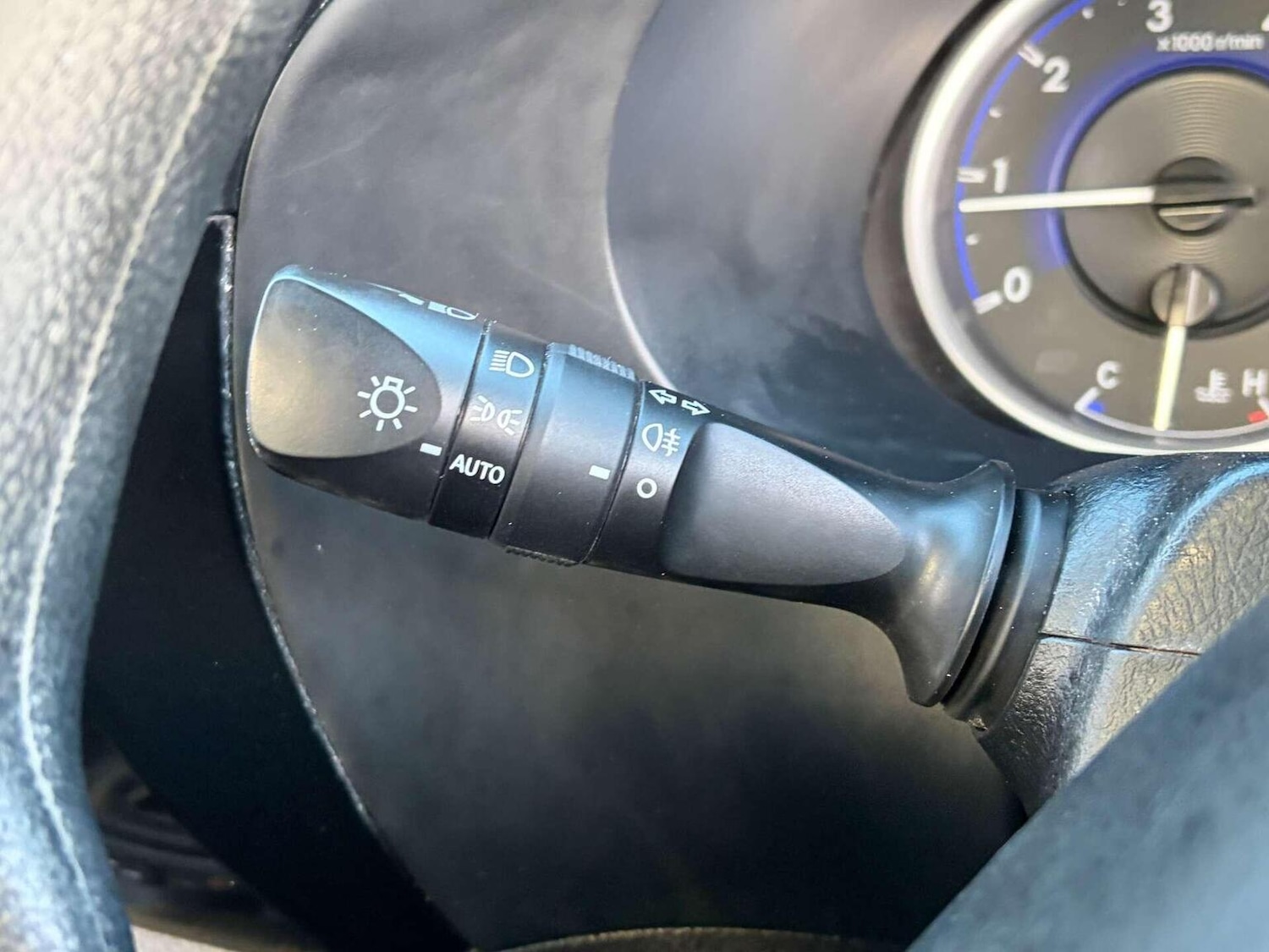 Used Toyota Hilux 2019 for sale - 77766373: Photo 23