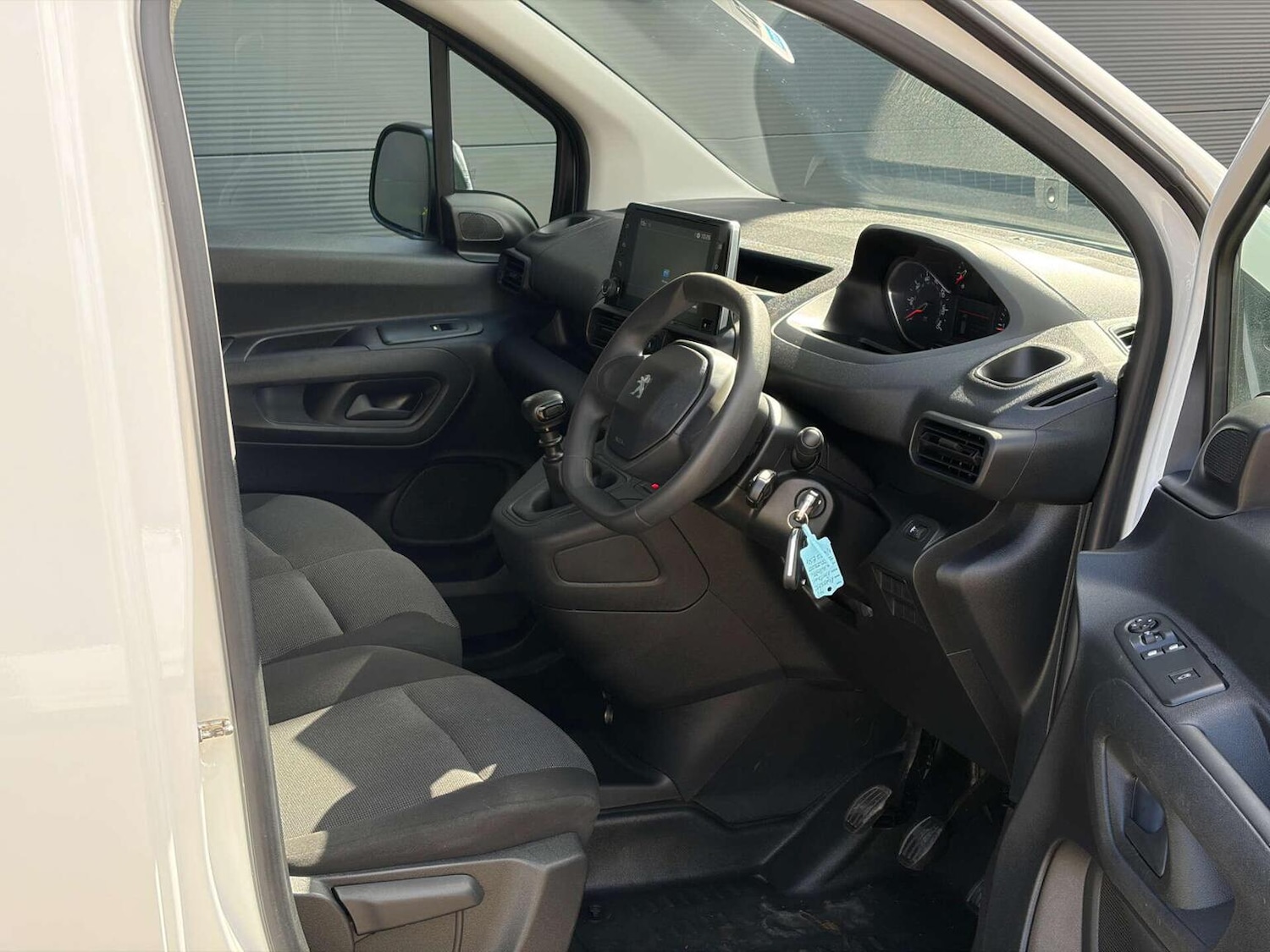 Used Peugeot Partner 2022 for sale - 78112088: Photo 2