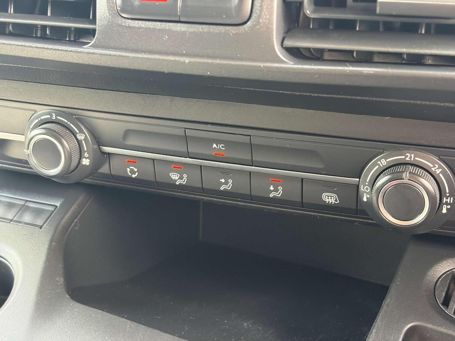 Used Peugeot Partner 2022 for sale - 78112088: Photo 35