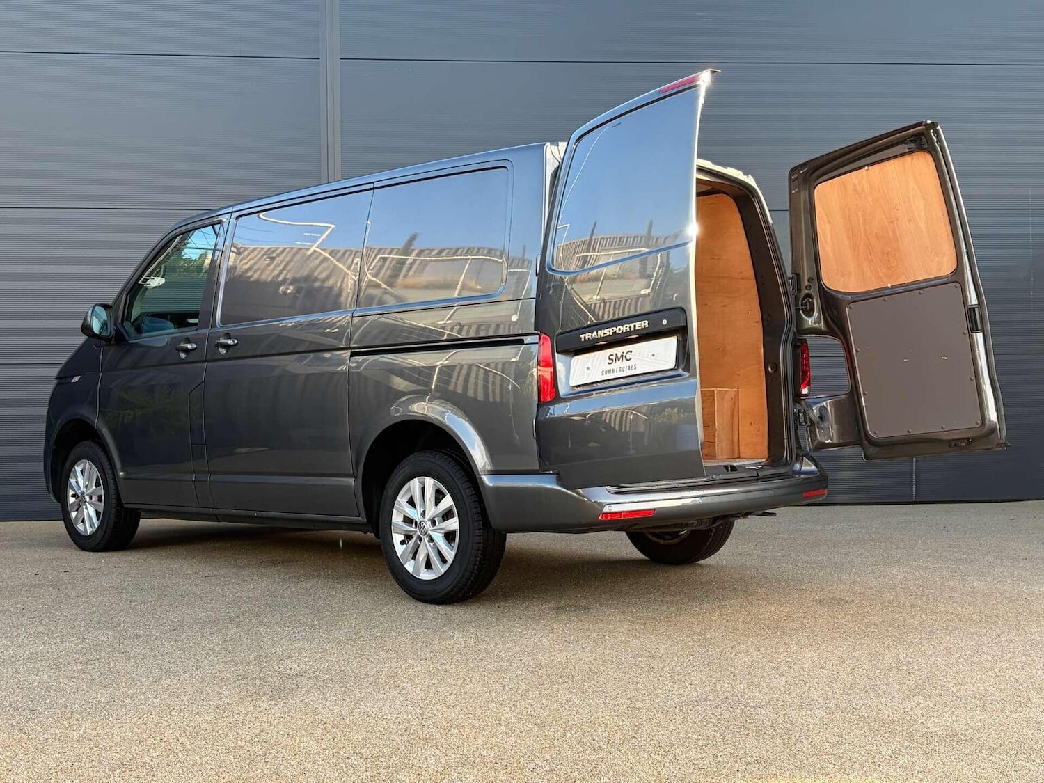 Used Volkswagen Transporter 2022 for sale - 76911082: Photo 15