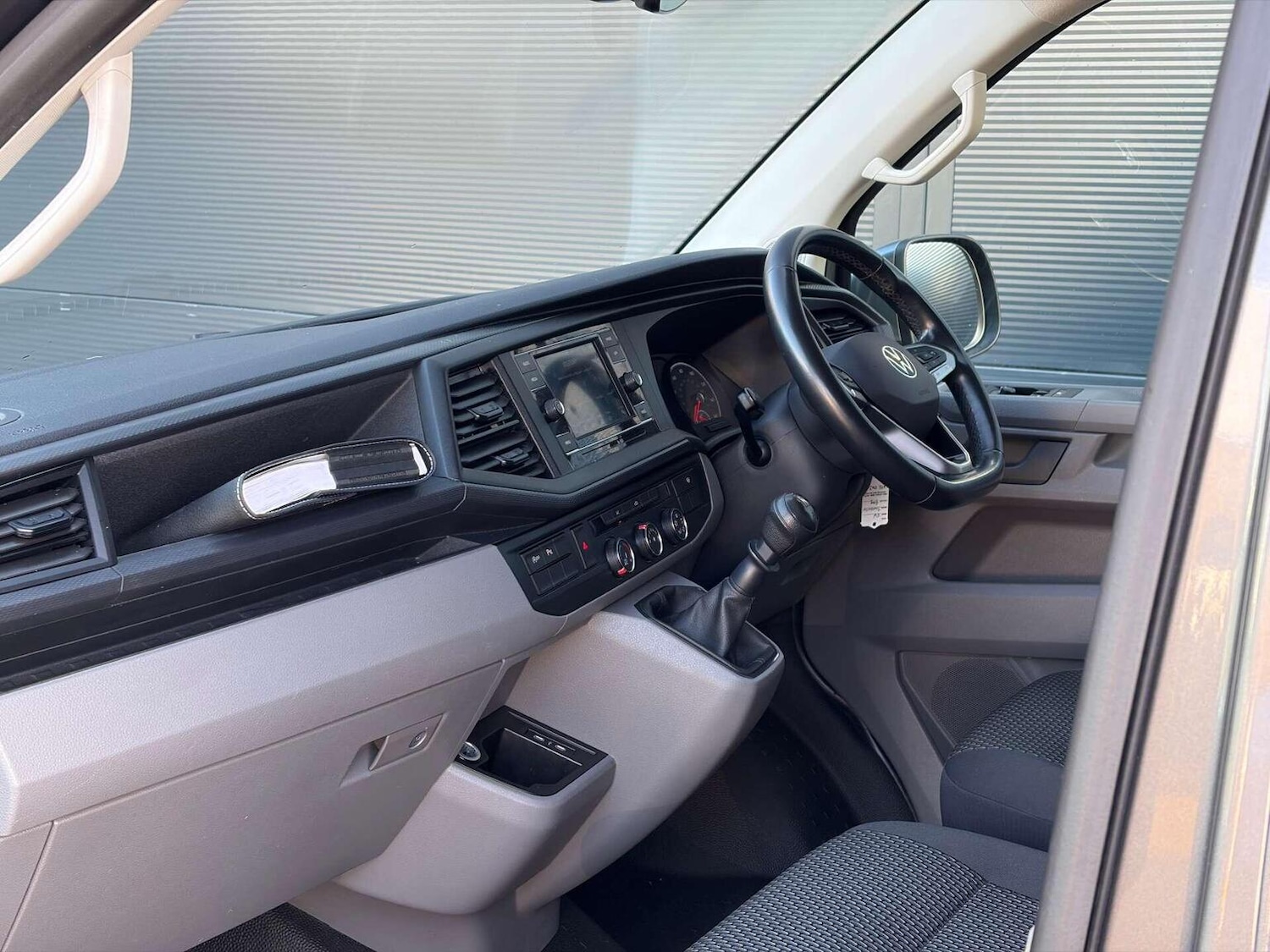 Used Volkswagen Transporter 2022 for sale - 76911082: Photo 19