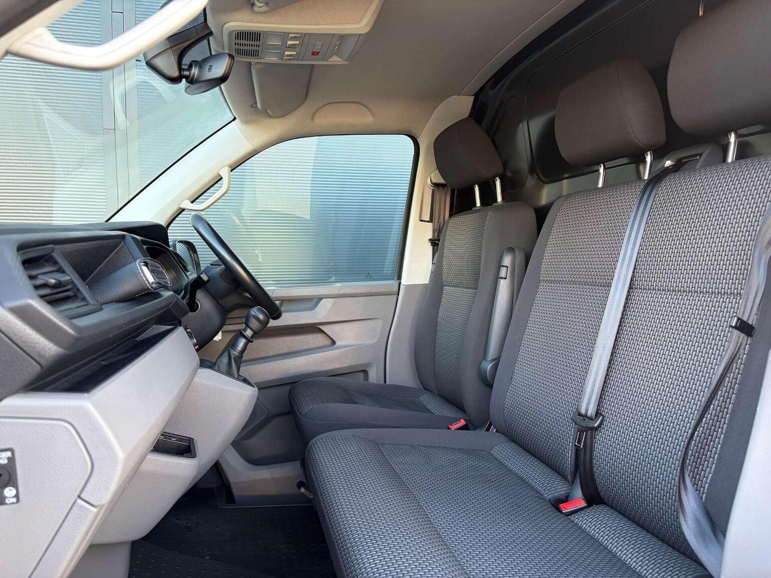 Used Volkswagen Transporter 2022 for sale - 76911082: Photo 20