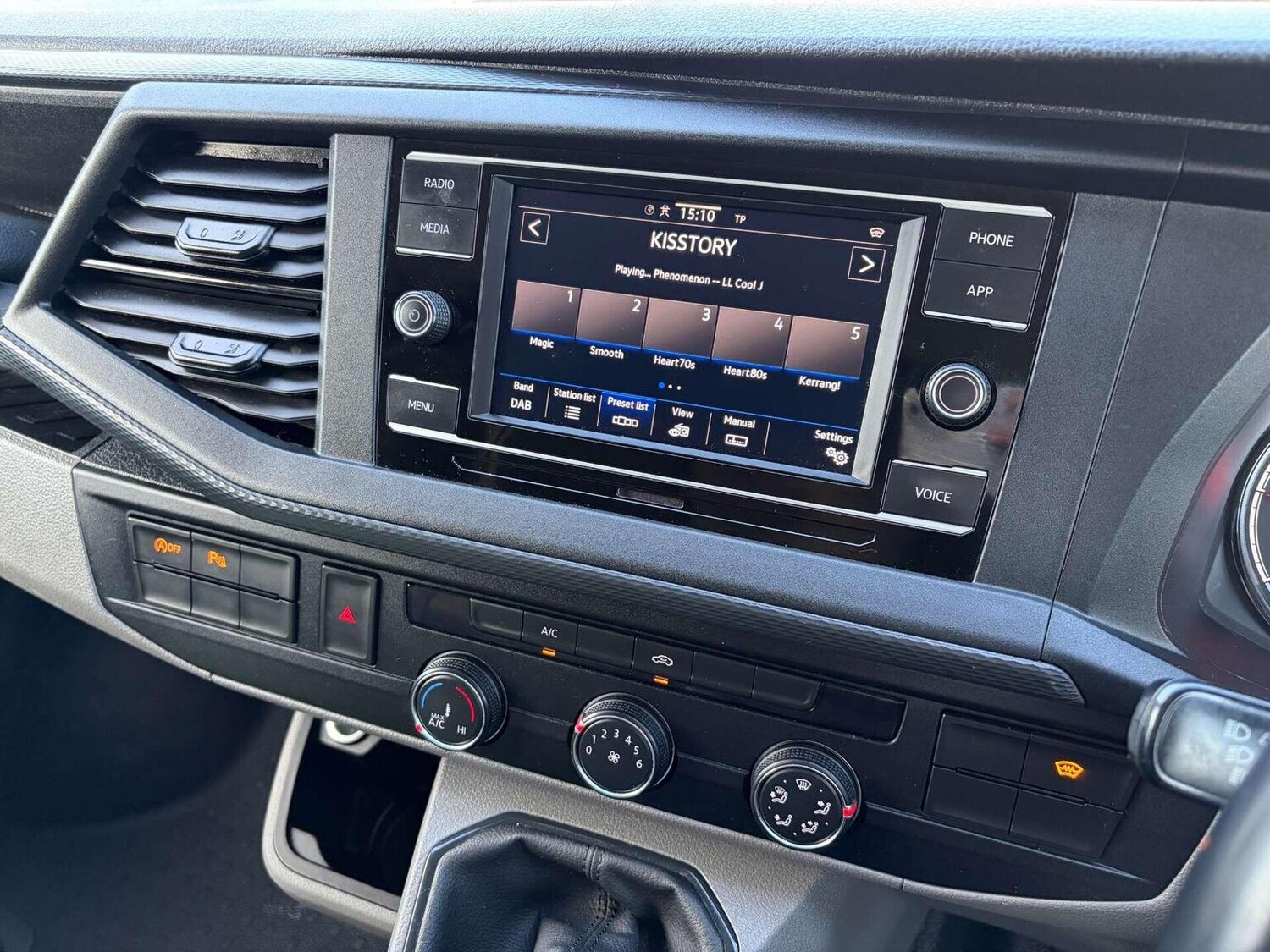 Used Volkswagen Transporter 2022 for sale - 76911082: Photo 32