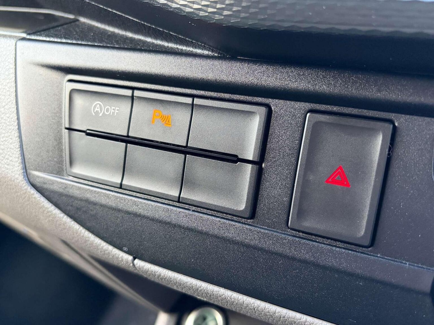 Used Volkswagen Transporter 2022 for sale - 76911082: Photo 40