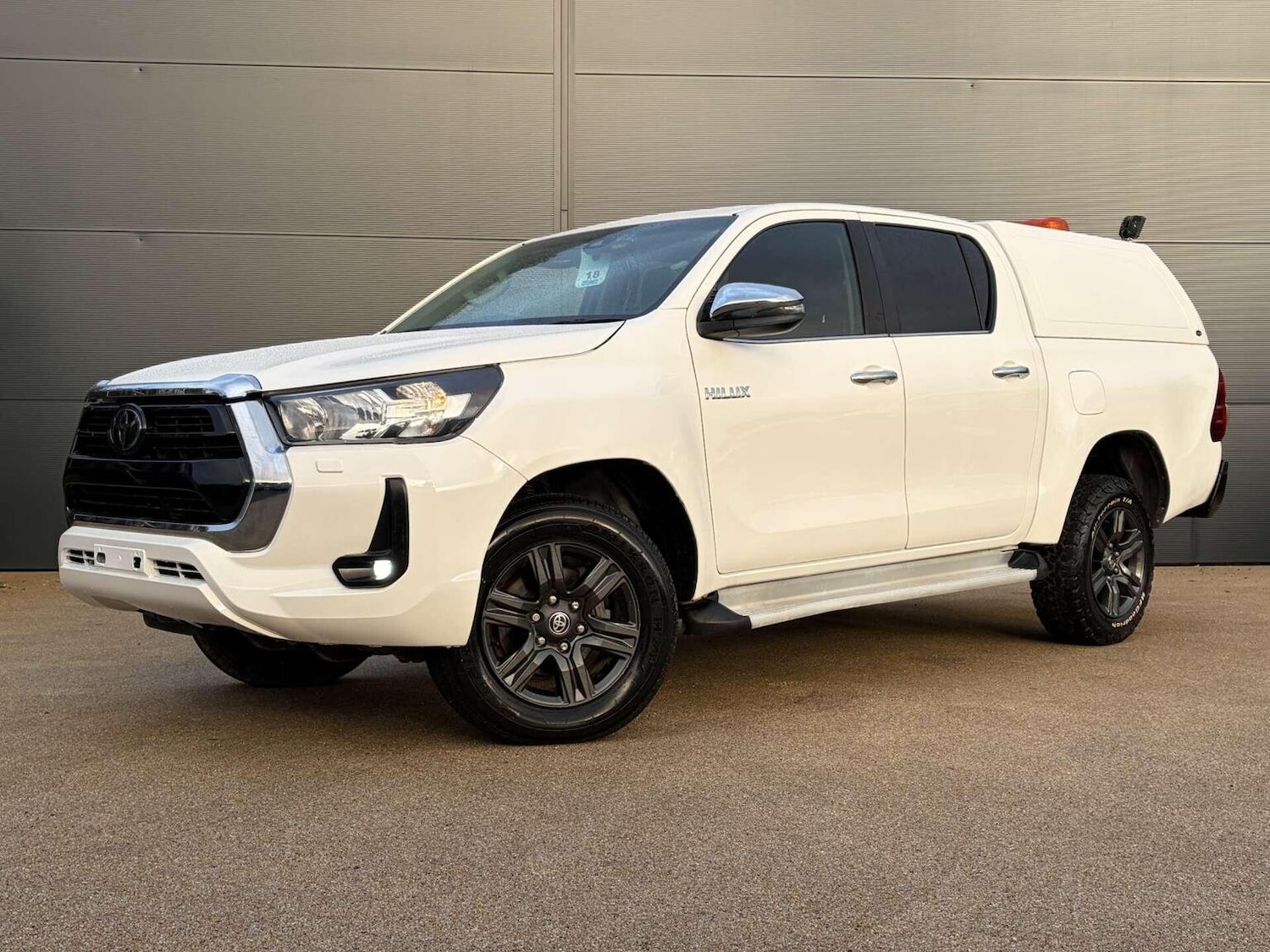 Used Toyota Hilux 2022 for sale - 77336208: Photo 1