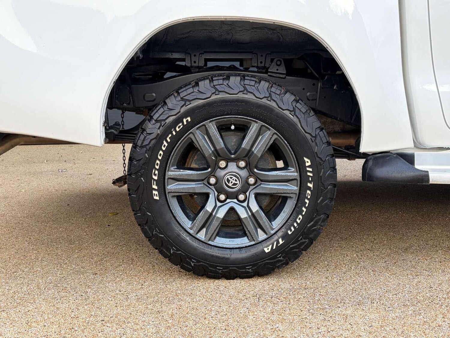 Used Toyota Hilux 2022 for sale - 77336208: Photo 11