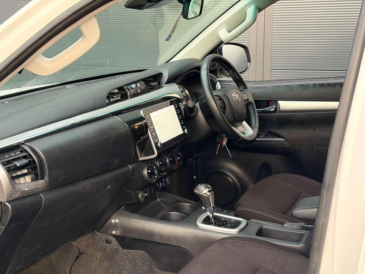 Used Toyota Hilux 2022 for sale - 77336208: Photo 2