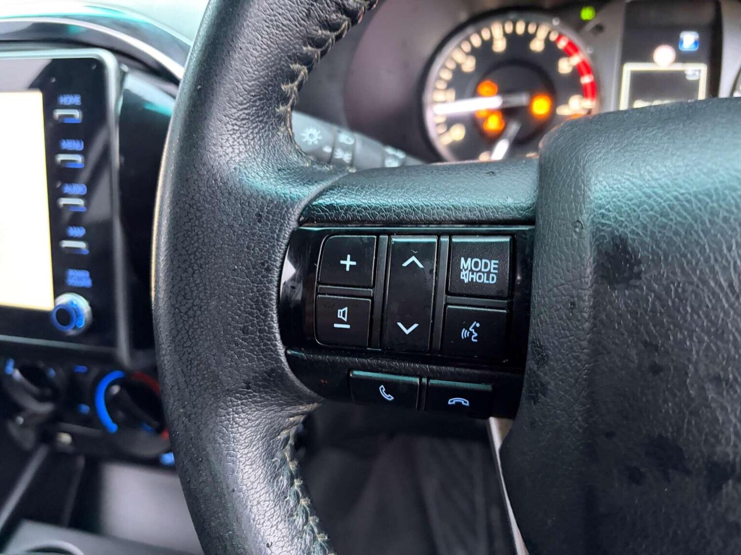 Used Toyota Hilux 2022 for sale - 77336208: Photo 23