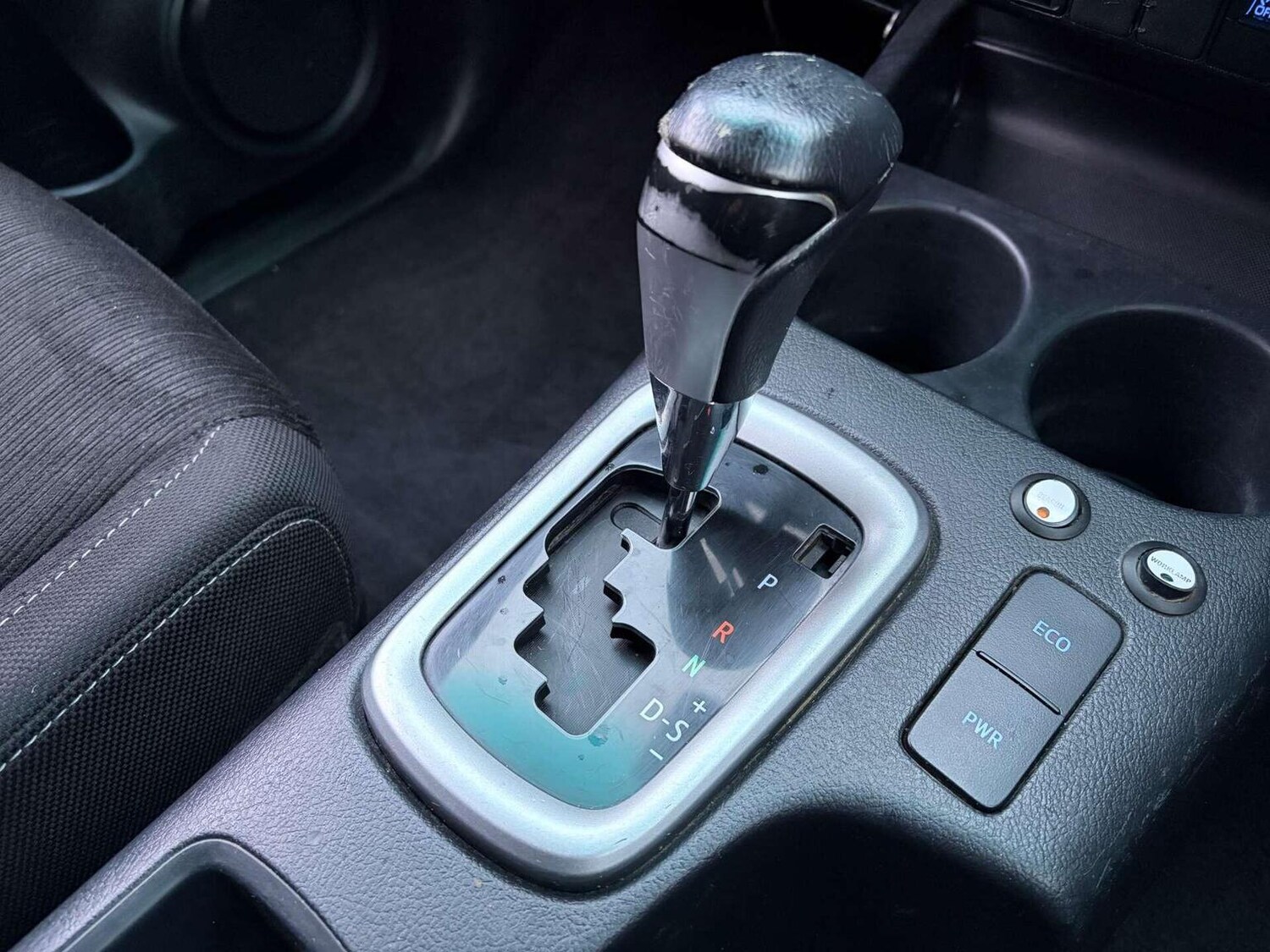 Used Toyota Hilux 2022 for sale - 77336208: Photo 32