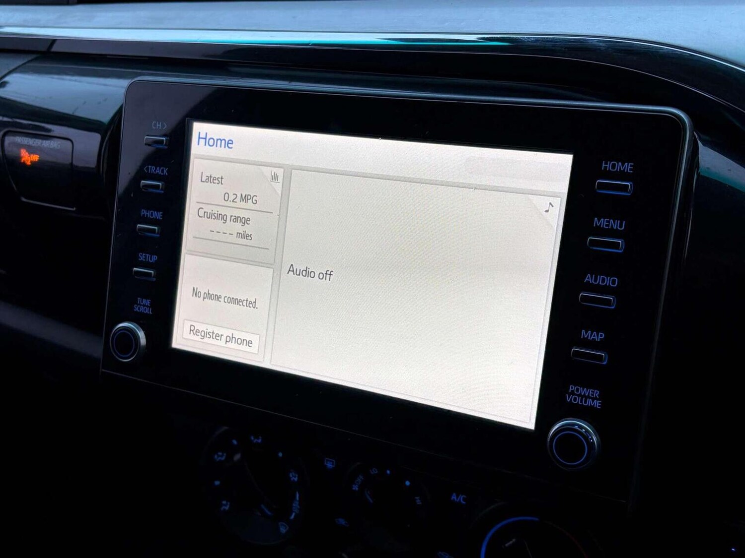 Used Toyota Hilux 2022 for sale - 77336208: Photo 38