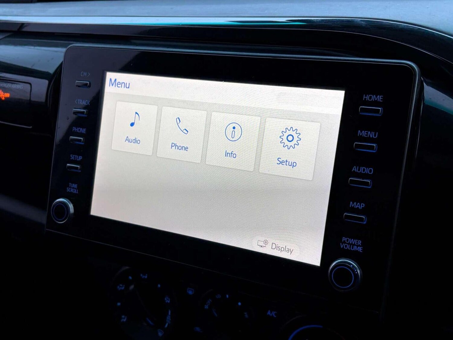 Used Toyota Hilux 2022 for sale - 77336208: Photo 41