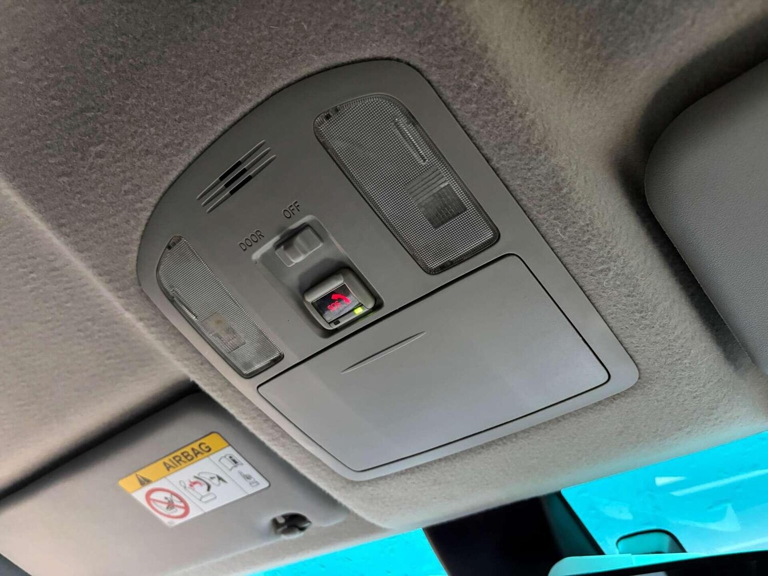 Used Toyota Hilux 2022 for sale - 77336208: Photo 43