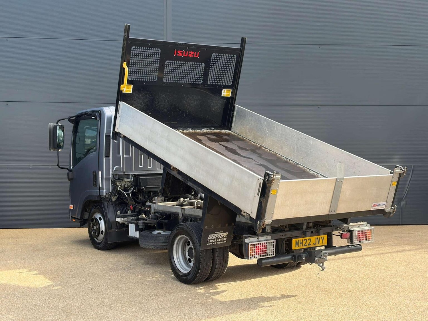 Used Isuzu Other 2022 for sale - 77656298: Photo 3