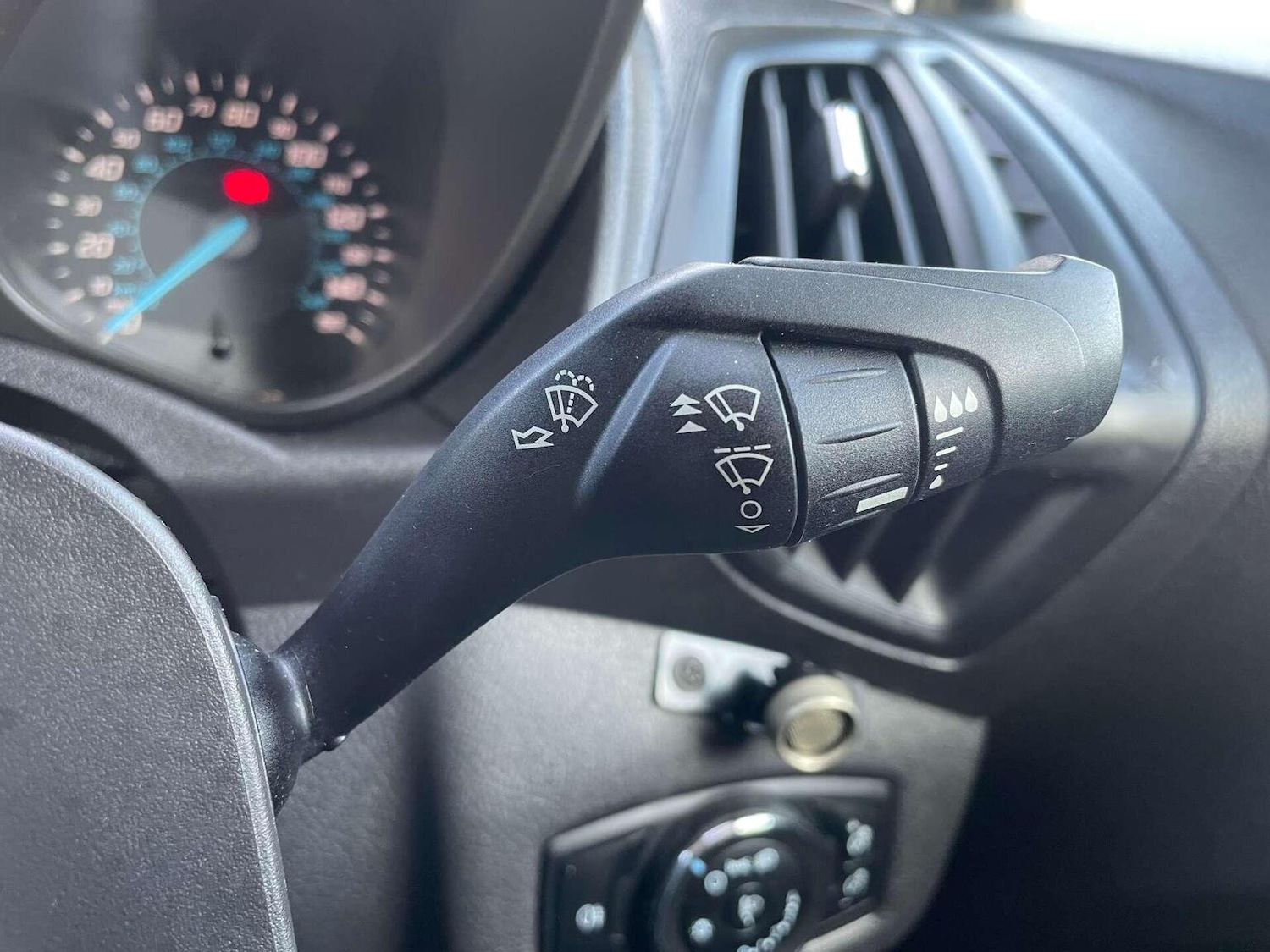 Used Ford Transit Connect 2017 for sale - 76455445: Photo 20