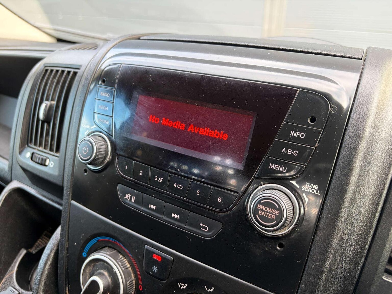 Used Peugeot Boxer 2022 for sale - 77350106: Photo 15