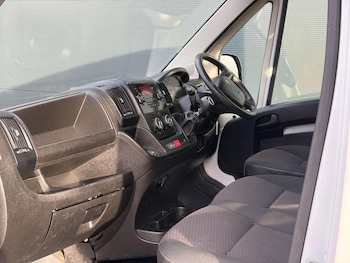 Used Peugeot Boxer 2022 for sale - 77350106: Photo