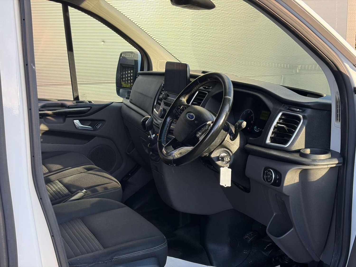 Used Ford Transit Custom 2018 for sale - 77729595: Photo 2