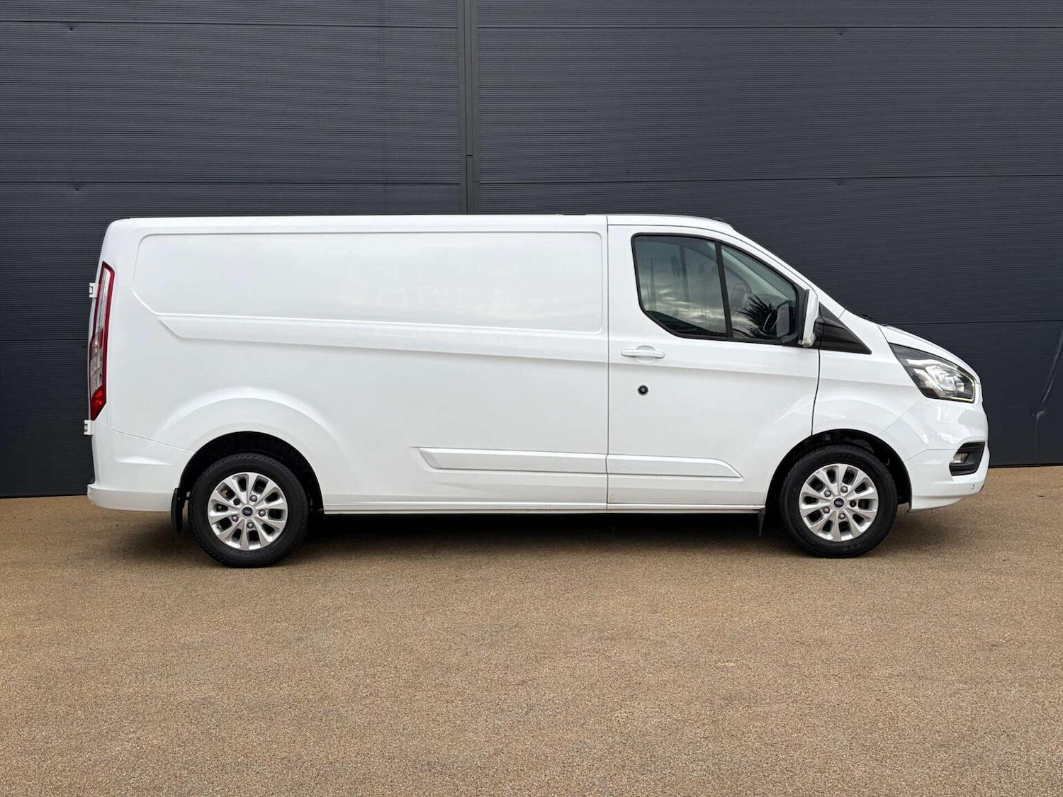 Used Ford Transit Custom 2018 for sale - 77729595: Photo 5