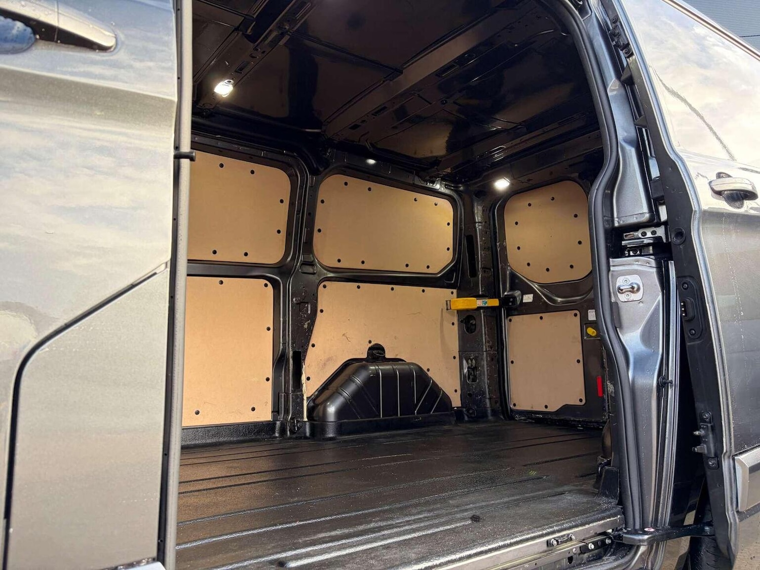 Used Ford Transit Custom 2020 for sale - 76891769: Photo 15